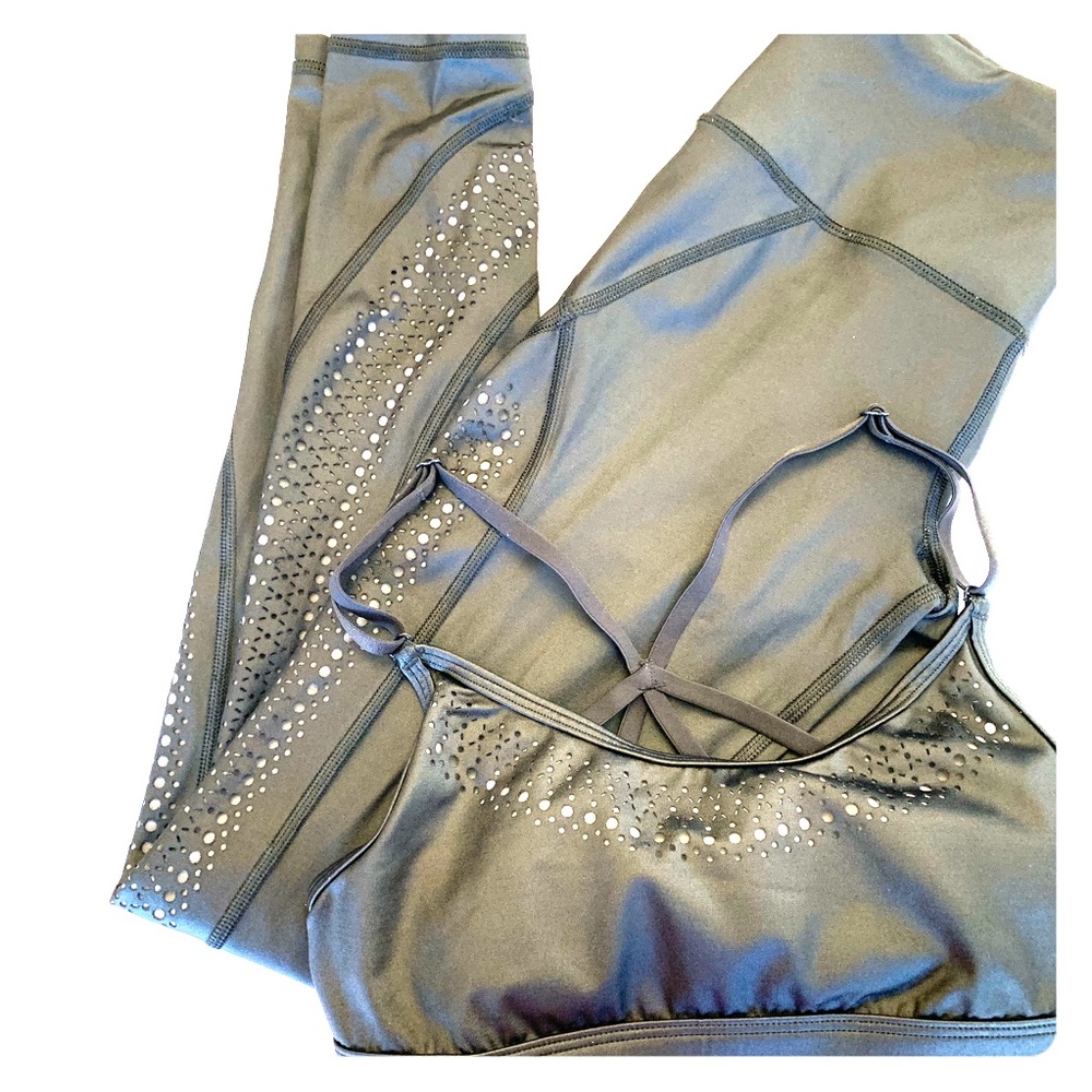 Matching workout set